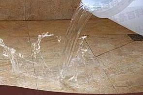 汕头市漏水维修 免砸砖防水材料该如何施工